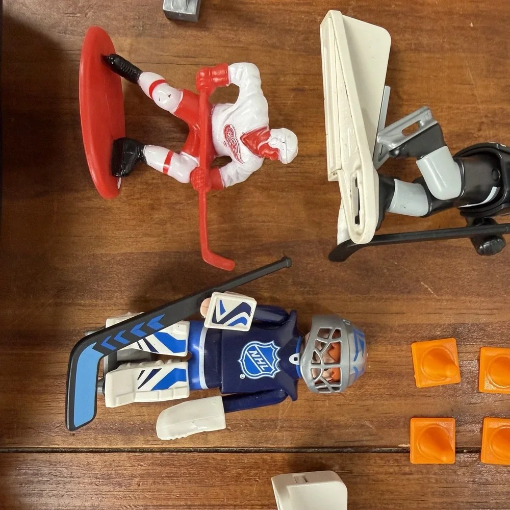 Playmobil NHL Shootout Carry Case 9177 Ice Hockey Net Figures Sticker Lot READ
